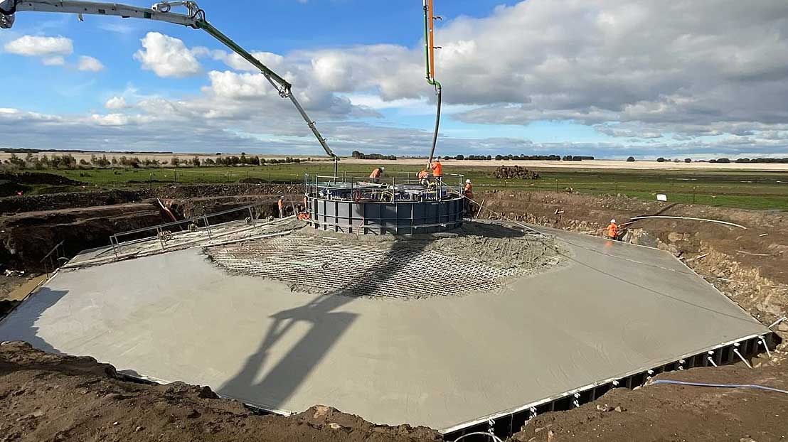 Concrete pour for the base of a wind turbine tower